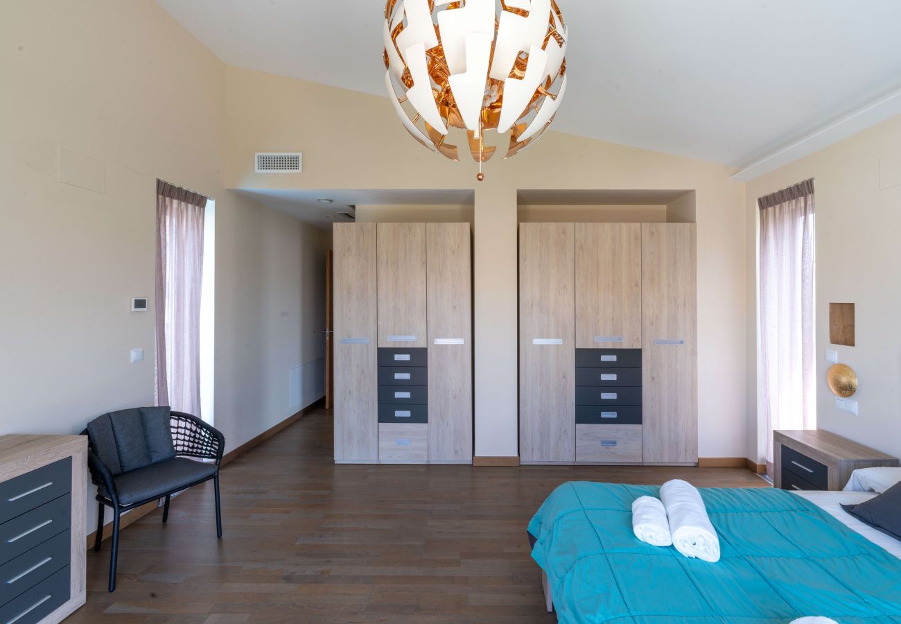Villa en Oliva - Villa Beachside Retreat by ON Travel