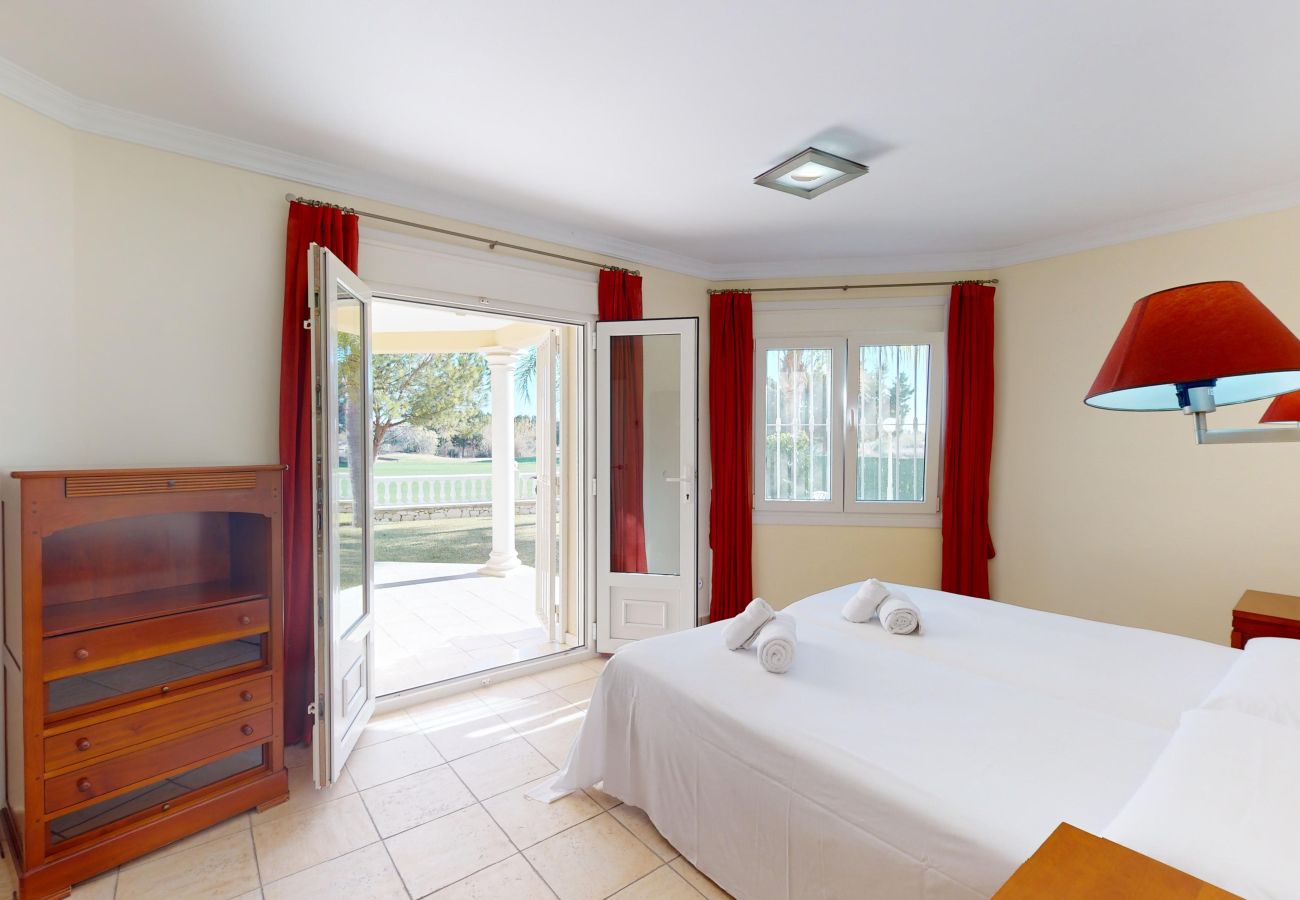 Villa en Oliva - Greenview Villa by ON Travel