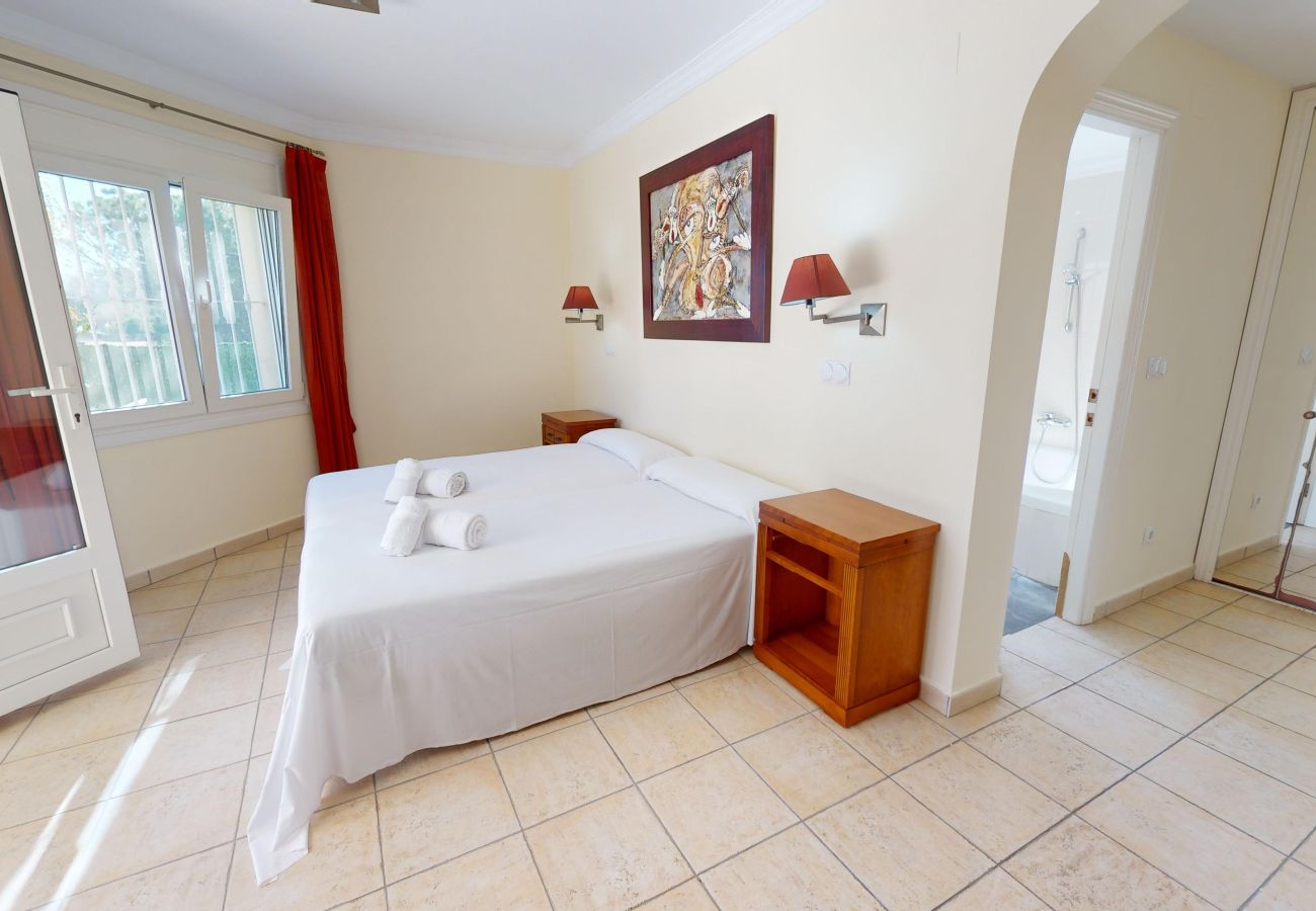 Villa en Oliva - Greenview Villa by ON Travel