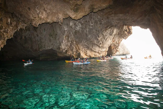 Cueva-de-Orguens