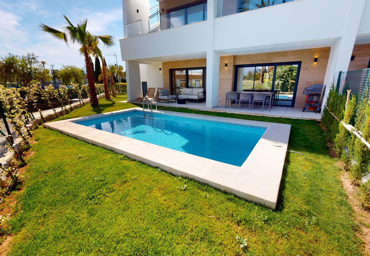 Ferienwohnung in Oliva - Los Lagos  by ON Travel