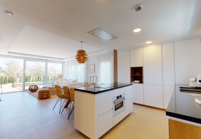Villa in Oliva - Greenside oasis villa by ON Travel Villa in Oliva - Greenside oasis villa by ON Travel