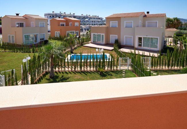 Bungalow in Oliva - Moss Rose by ON Travel Bungalow in Oliva - Moss Rose by ON Travel