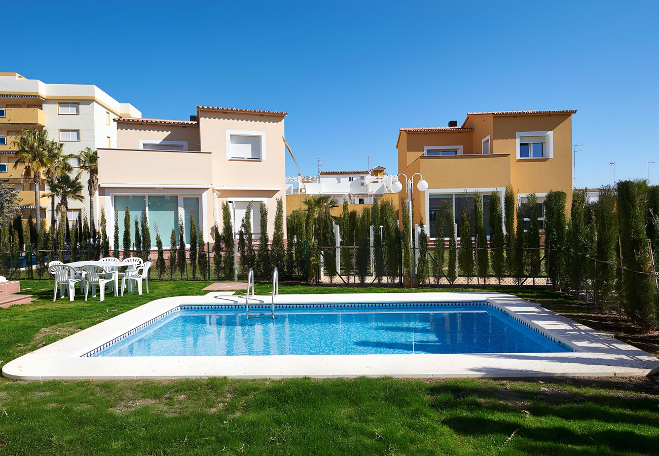 Bungalow in Oliva - Moss Rose by ON Travel