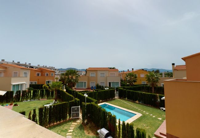 Bungalow in Oliva - Pinnacle by ON Travel Bungalow in Oliva - Pinnacle by ON Travel