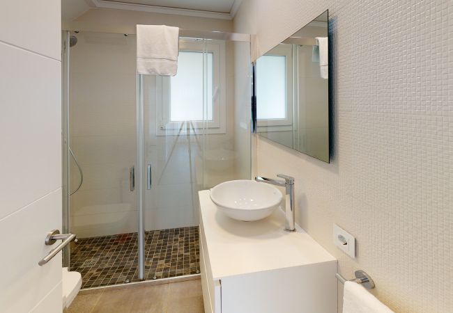 Bungalow in Oliva - Pinnacle by ON Travel Bungalow in Oliva - Pinnacle by ON Travel