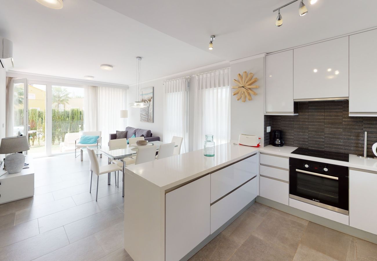 Bungalow in Oliva - Pinnacle by ON Travel
