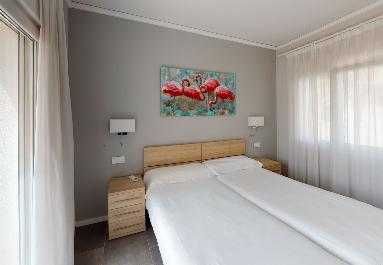 Bungalow in Oliva - Pinnacle by ON Travel