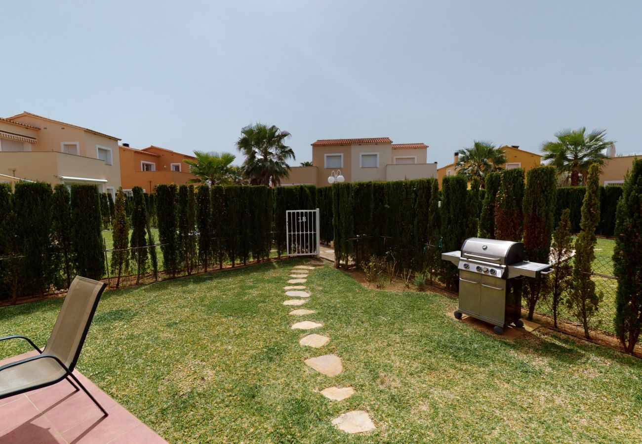 Bungalow in Oliva - Pinnacle by ON Travel