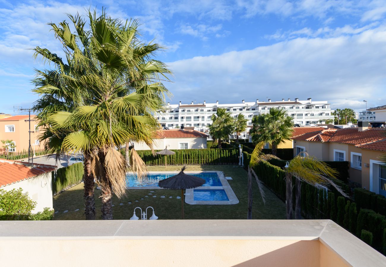 Bungalow in Oliva - Caddy by ON Travel