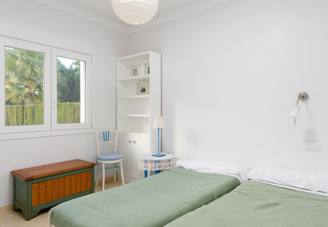Bungalow in Oliva - Caddy by ON Travel