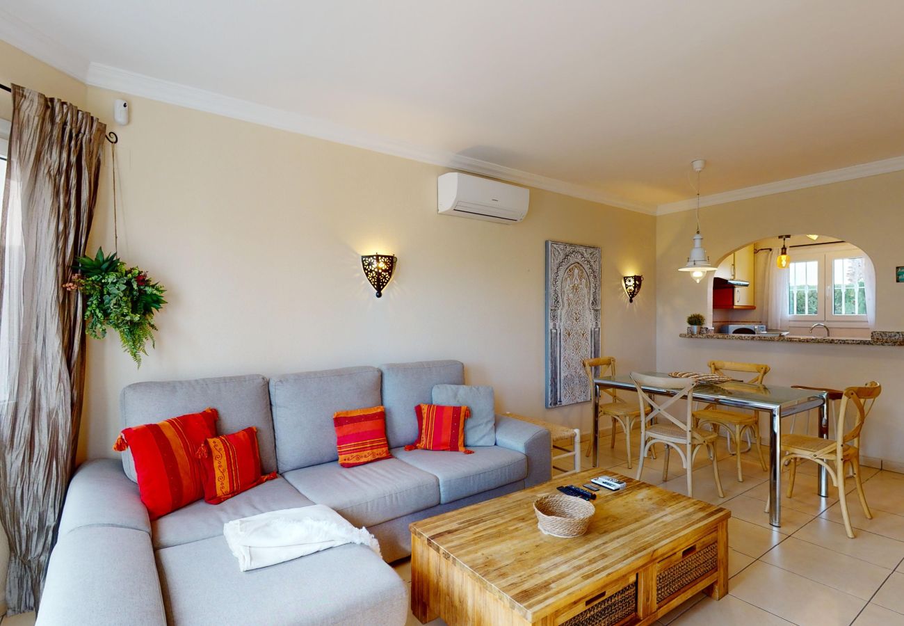 Bungalow in Oliva - Birdie by ON Travel