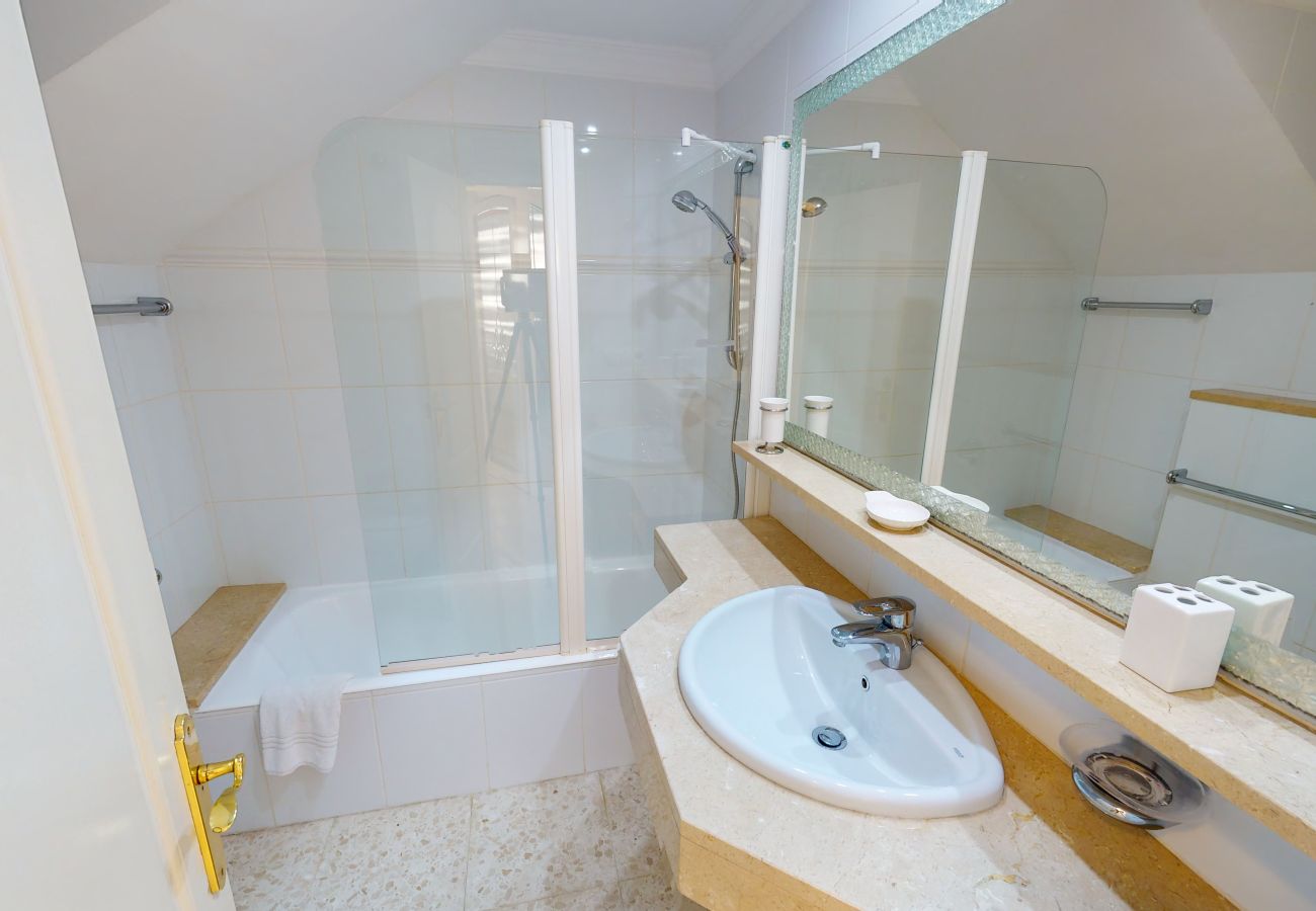 Bungalow in Oliva - Nova by ON Travel