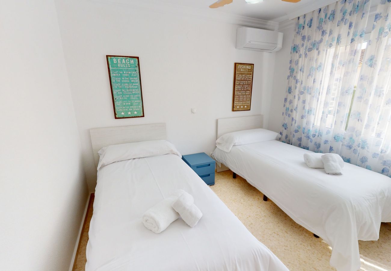 Bungalow in Oliva - Nova by ON Travel