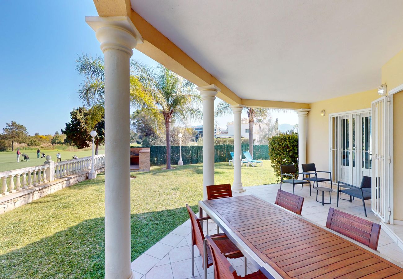 Villa in Oliva - Greenview Villa by ON Travel