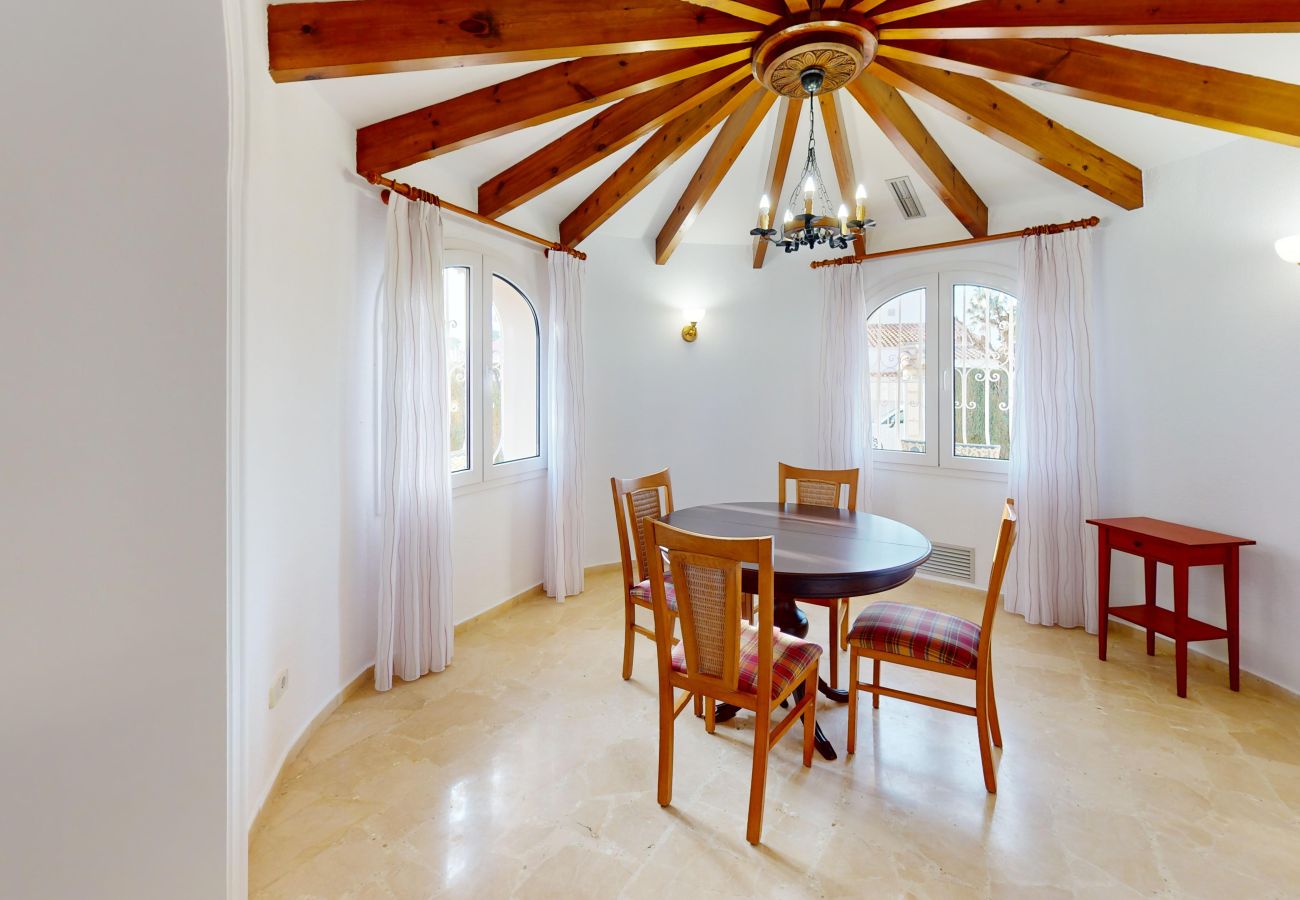Villa in Oliva - Villa Aranjuez by ON Travel