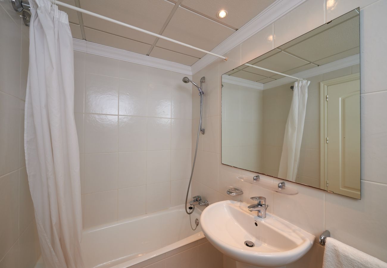 Ferienwohnung in Oliva - Clivia by ON Travel