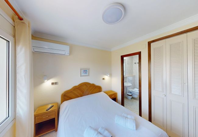 Villa in Oliva - Villa del Valle by ON Travel Villa in Oliva - Villa del Valle by ON Travel