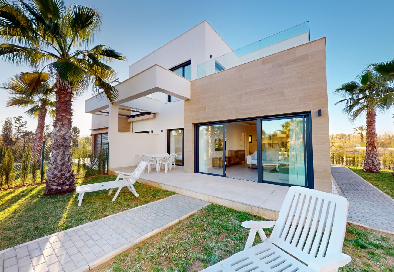Bungalow in Oliva - Los Olivos by ON Travel