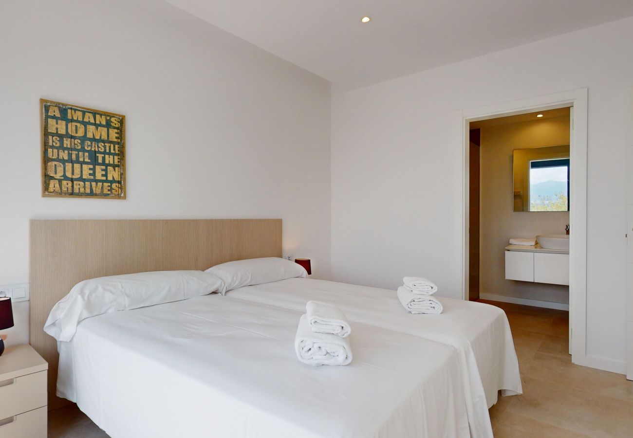 Ferienwohnung in Oliva - Southern by ON Travel