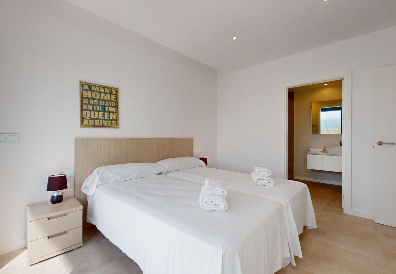 Ferienwohnung in Oliva - Southern by ON Travel
