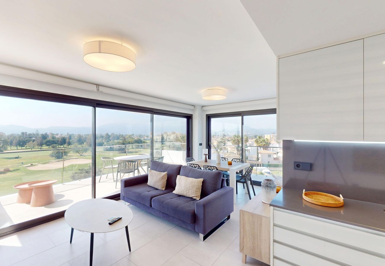 Ferienwohnung in Oliva - Golf & Sea penthouse by ON Travel