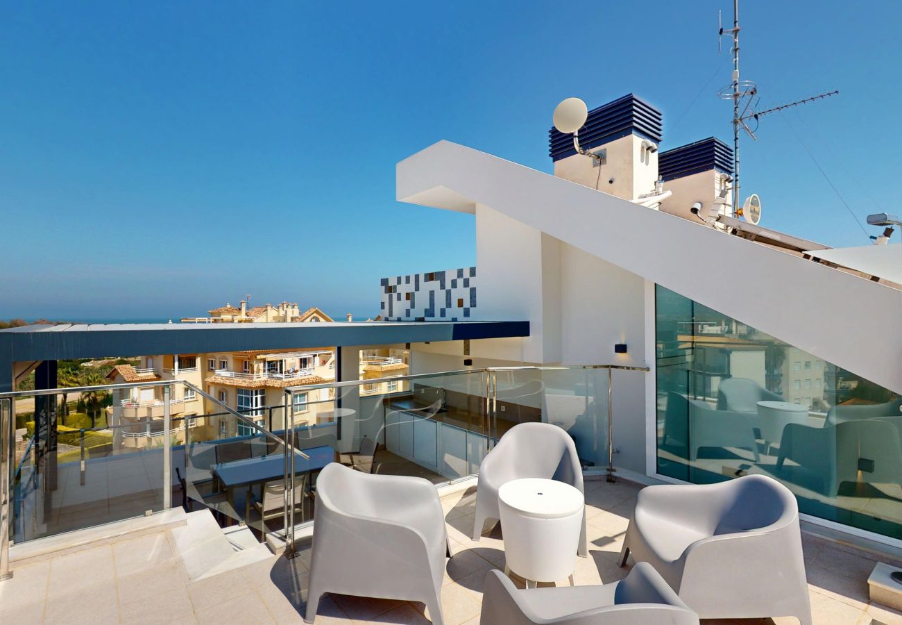 Ferienwohnung in Oliva - Golf & Sea penthouse by ON Travel