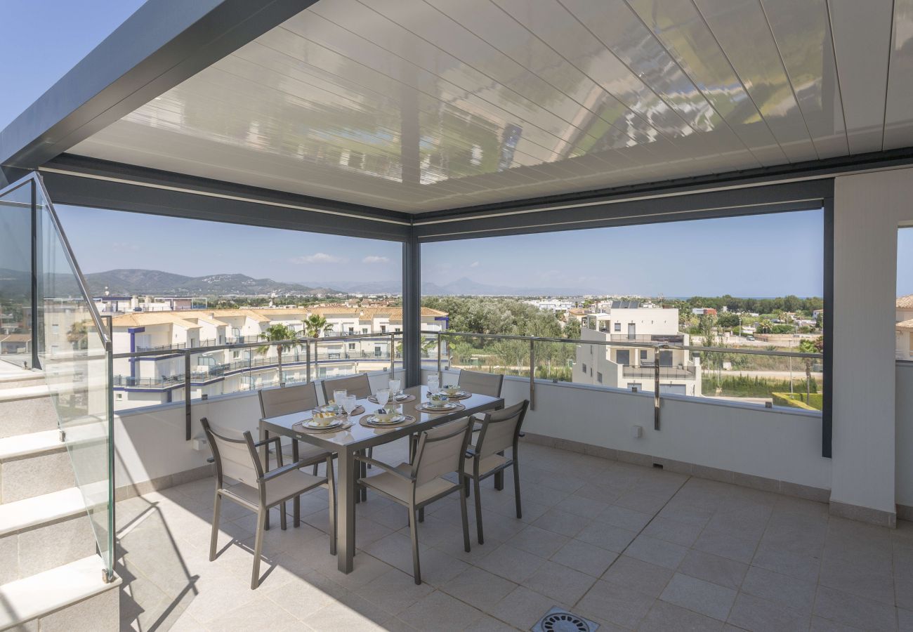 Ferienwohnung in Oliva - Golf & Sea penthouse by ON Travel