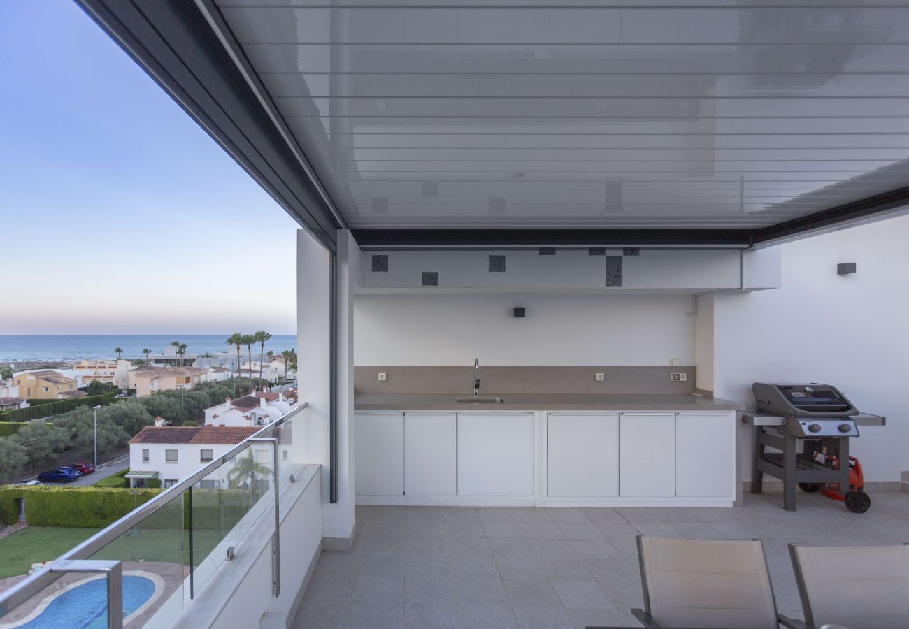 Ferienwohnung in Oliva - Golf & Sea penthouse by ON Travel