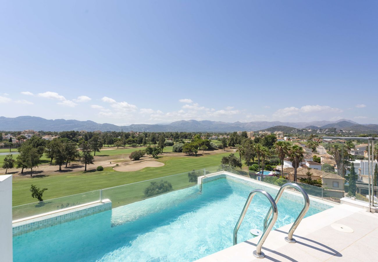 Ferienwohnung in Oliva - Golf & Sea penthouse by ON Travel