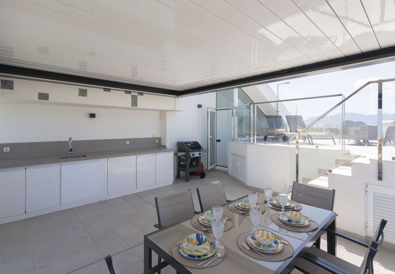 Ferienwohnung in Oliva - Golf & Sea penthouse by ON Travel