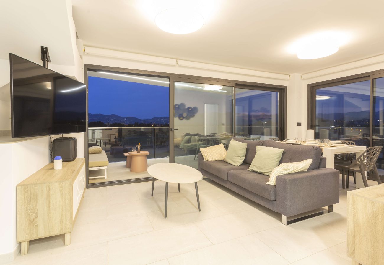 Ferienwohnung in Oliva - Golf & Sea penthouse by ON Travel