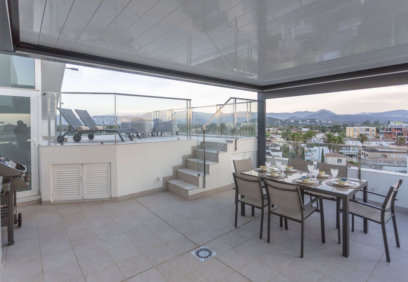 Ferienwohnung in Oliva - Golf & Sea penthouse by ON Travel