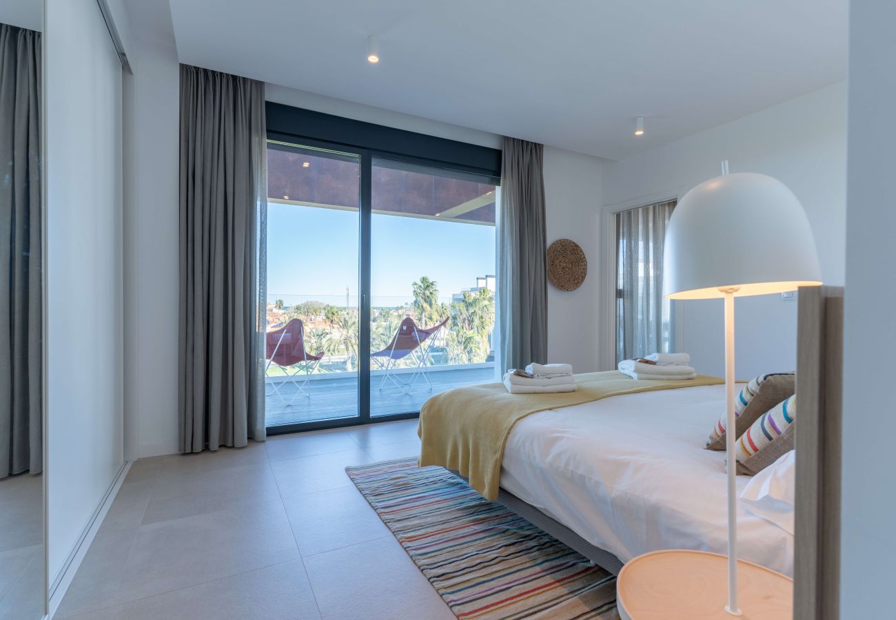 Ferienwohnung in Oliva - Marina by ON Travel 