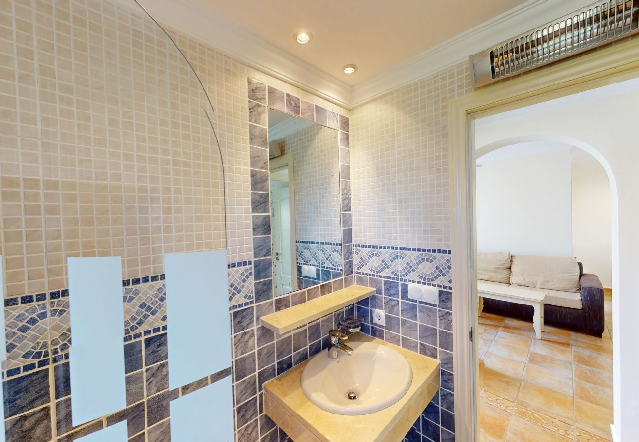 Ferienwohnung in Oliva - Sun by ON Travel