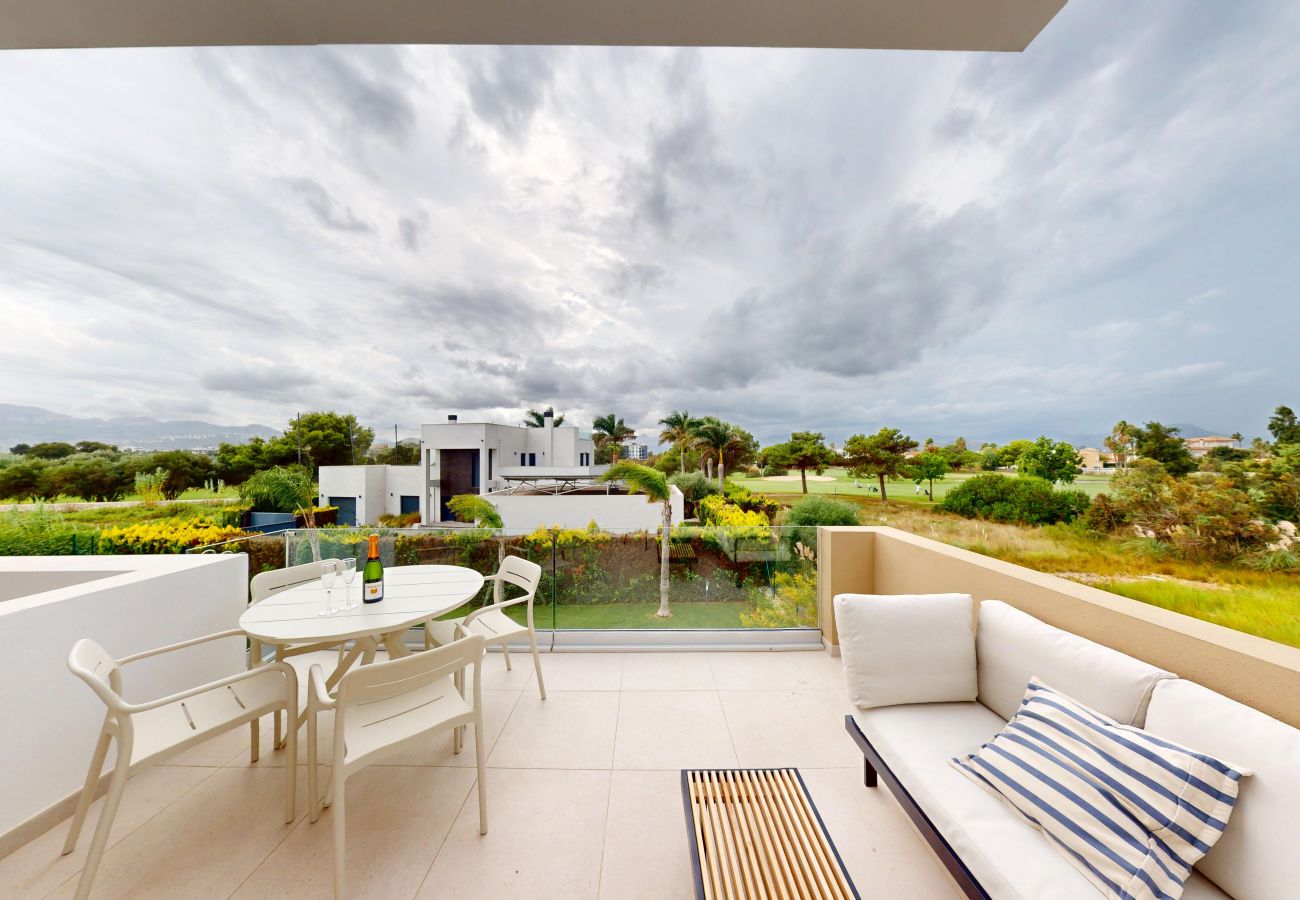 Ferienwohnung in Oliva - Moonlight by On Travel