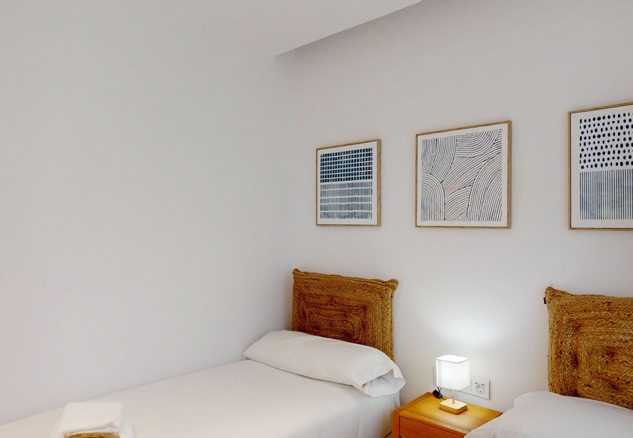 Ferienwohnung in Oliva - Moonlight by On Travel