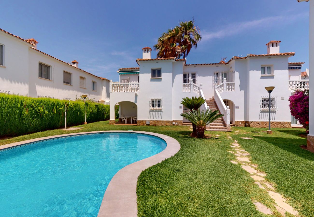Apartment in Oliva - Iris by ON Travel