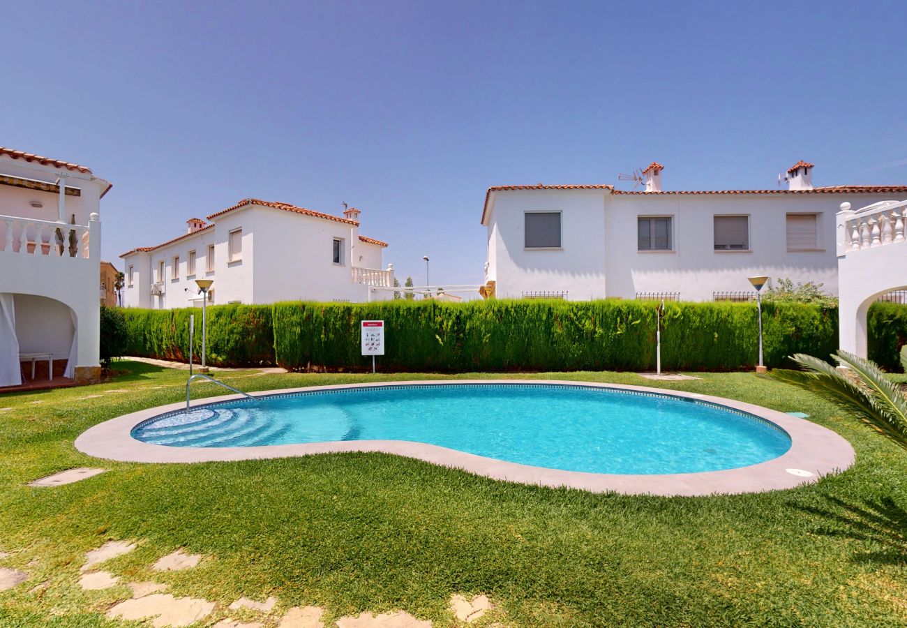 Apartment in Oliva - Iris by ON Travel