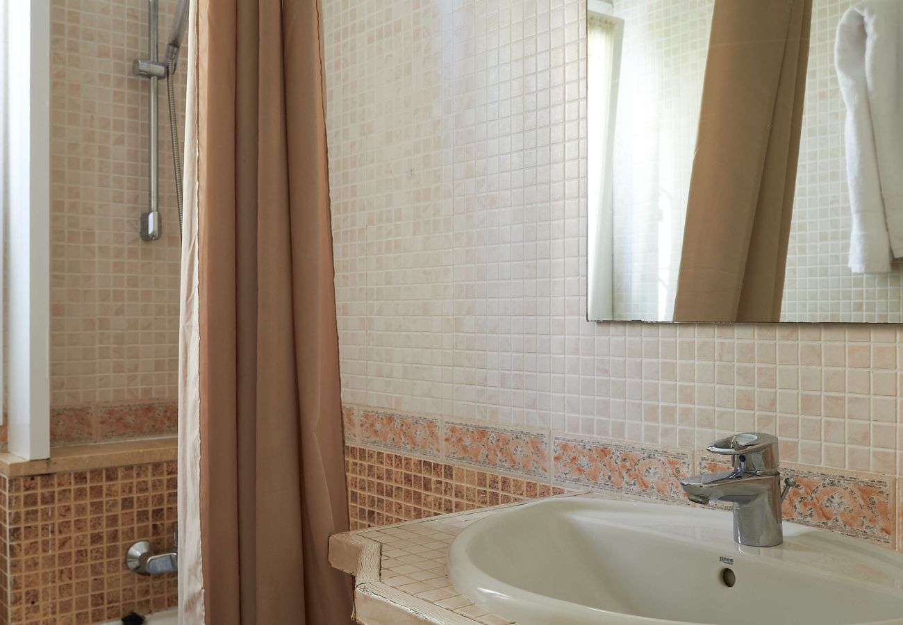 Apartment in Oliva - Azalea by ON Travel