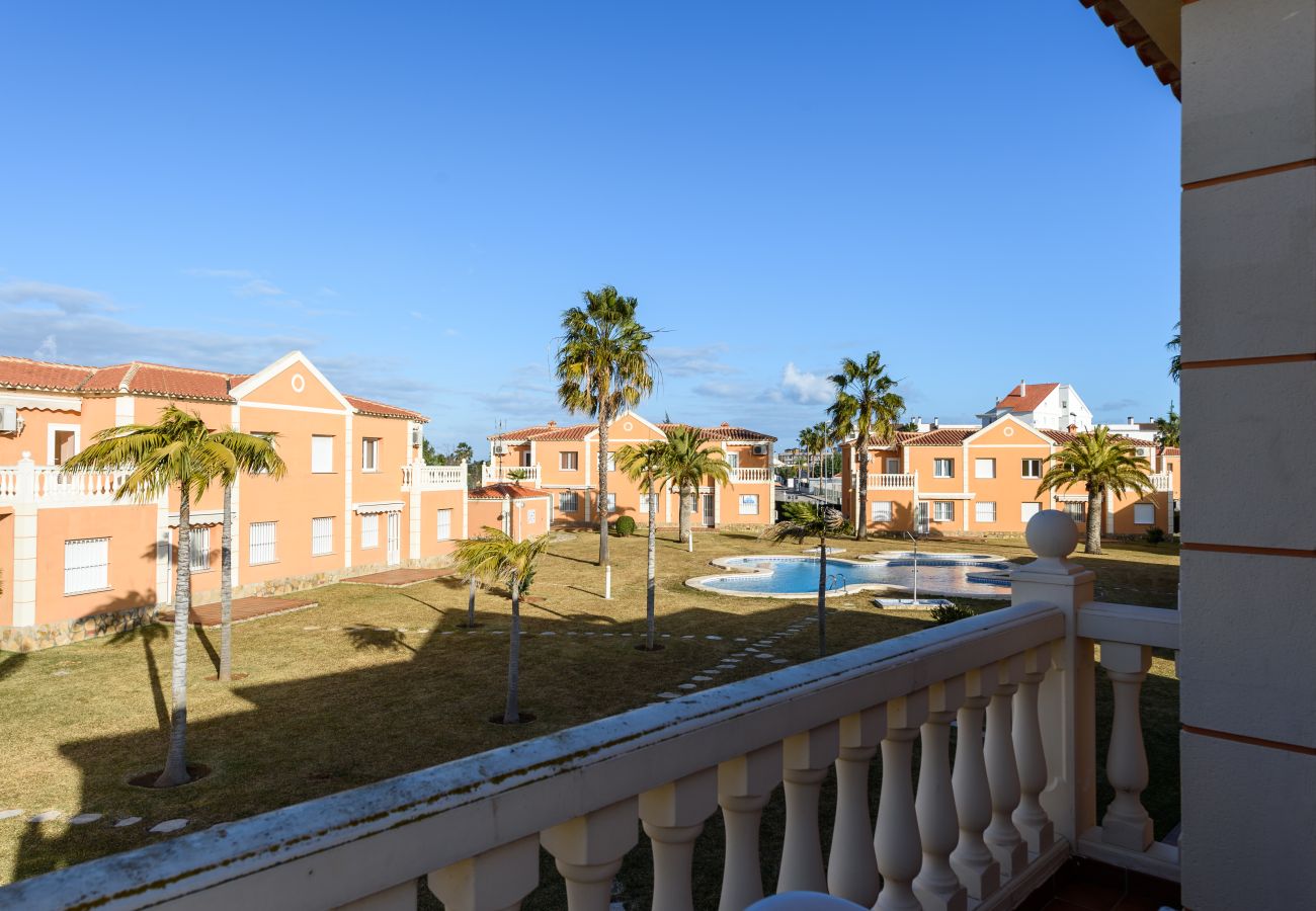 Apartment in Oliva - Sakura by ON Travel