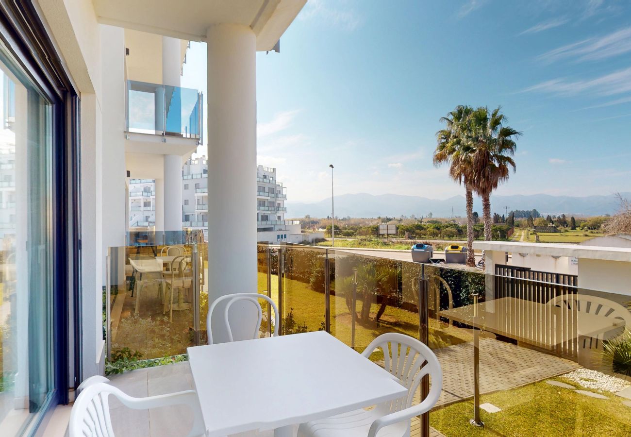 Apartment in Oliva - Greenery by ON Travel