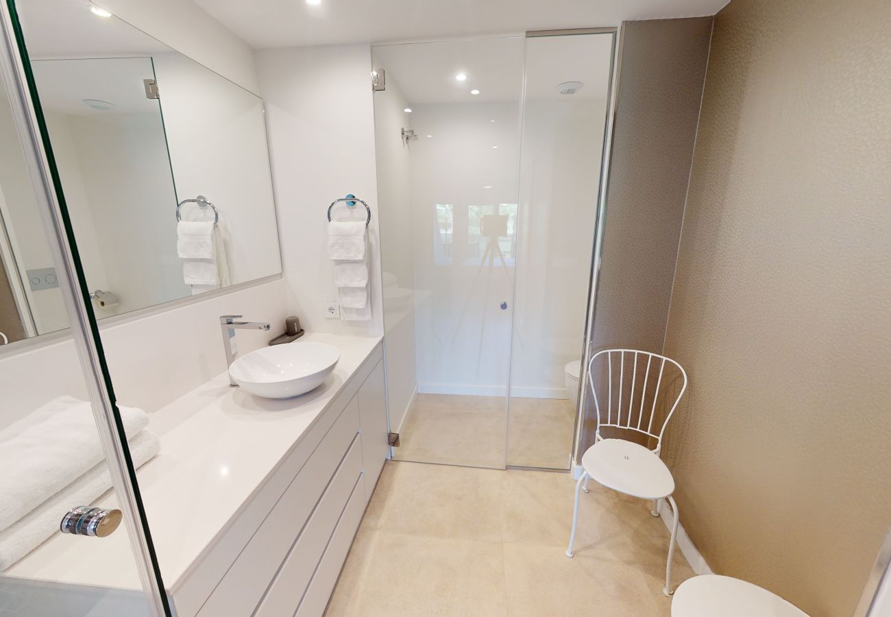Apartment in Oliva - Petunia by ON Travel