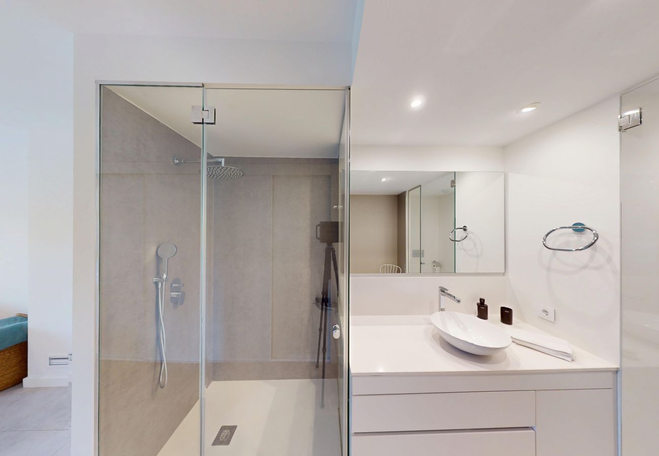 Apartment in Oliva - Petunia by ON Travel