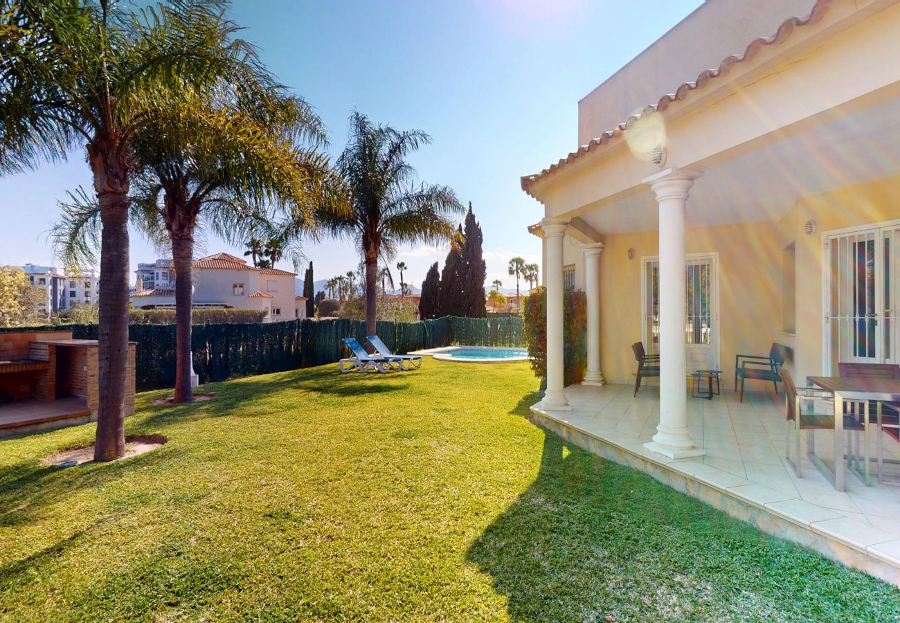 Villa in Oliva - Greenview Villa by ON Travel