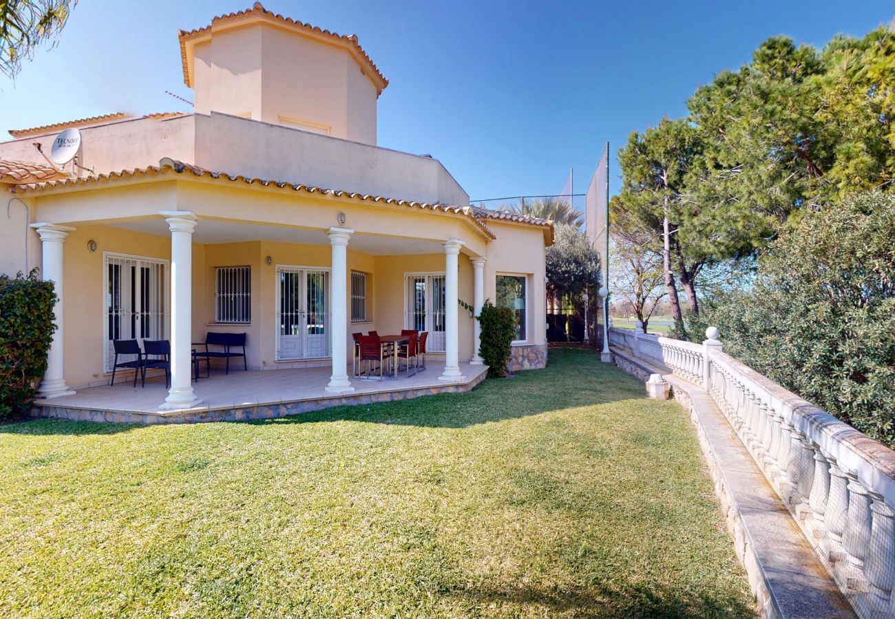 Villa in Oliva - Greenview Villa by ON Travel