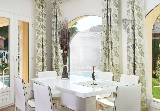 Villa in Oliva - Villa Mar by ON Travel Villa in Oliva - Villa Mar by ON Travel