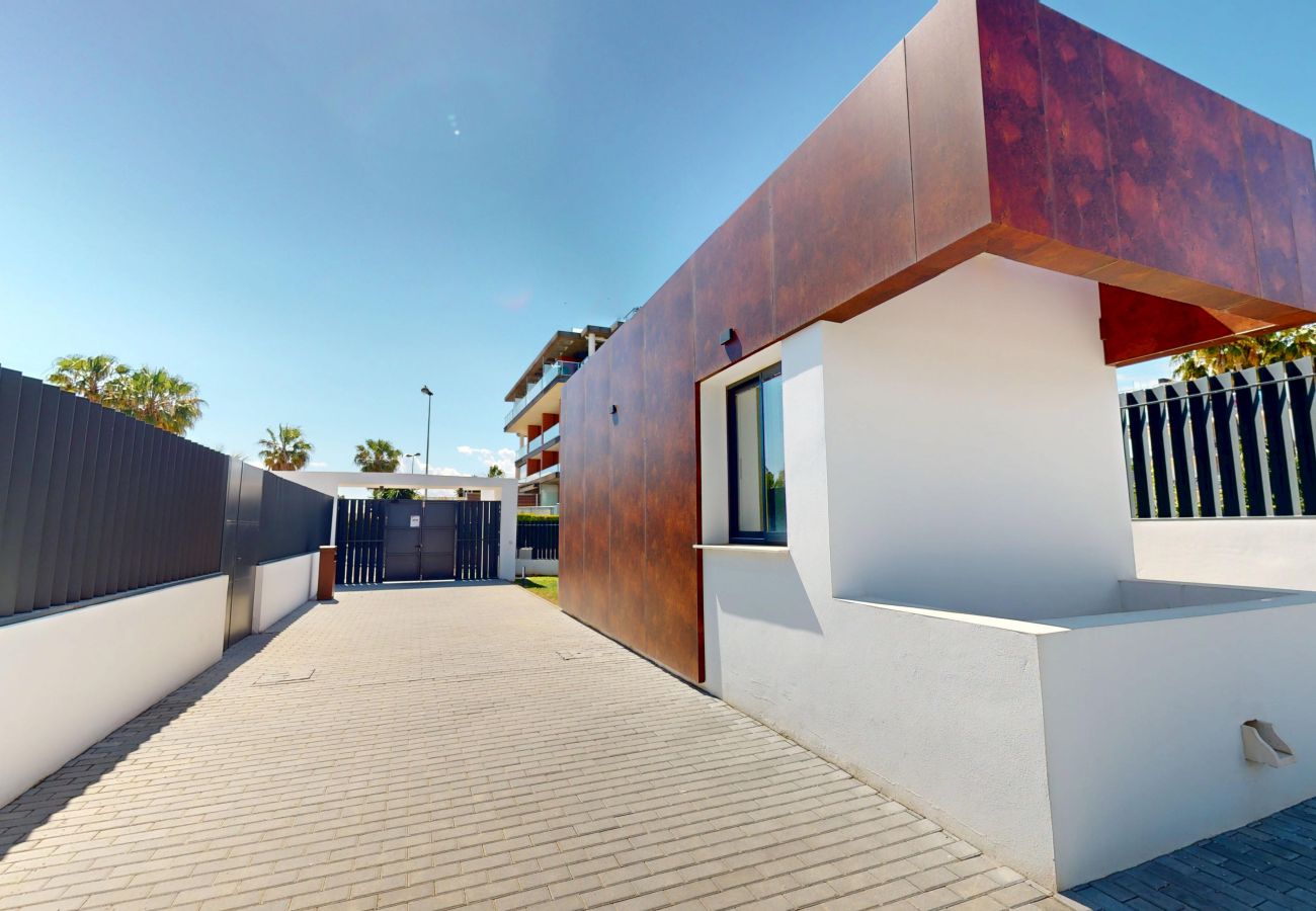 Apartment in Oliva - Seris by ON Travel
