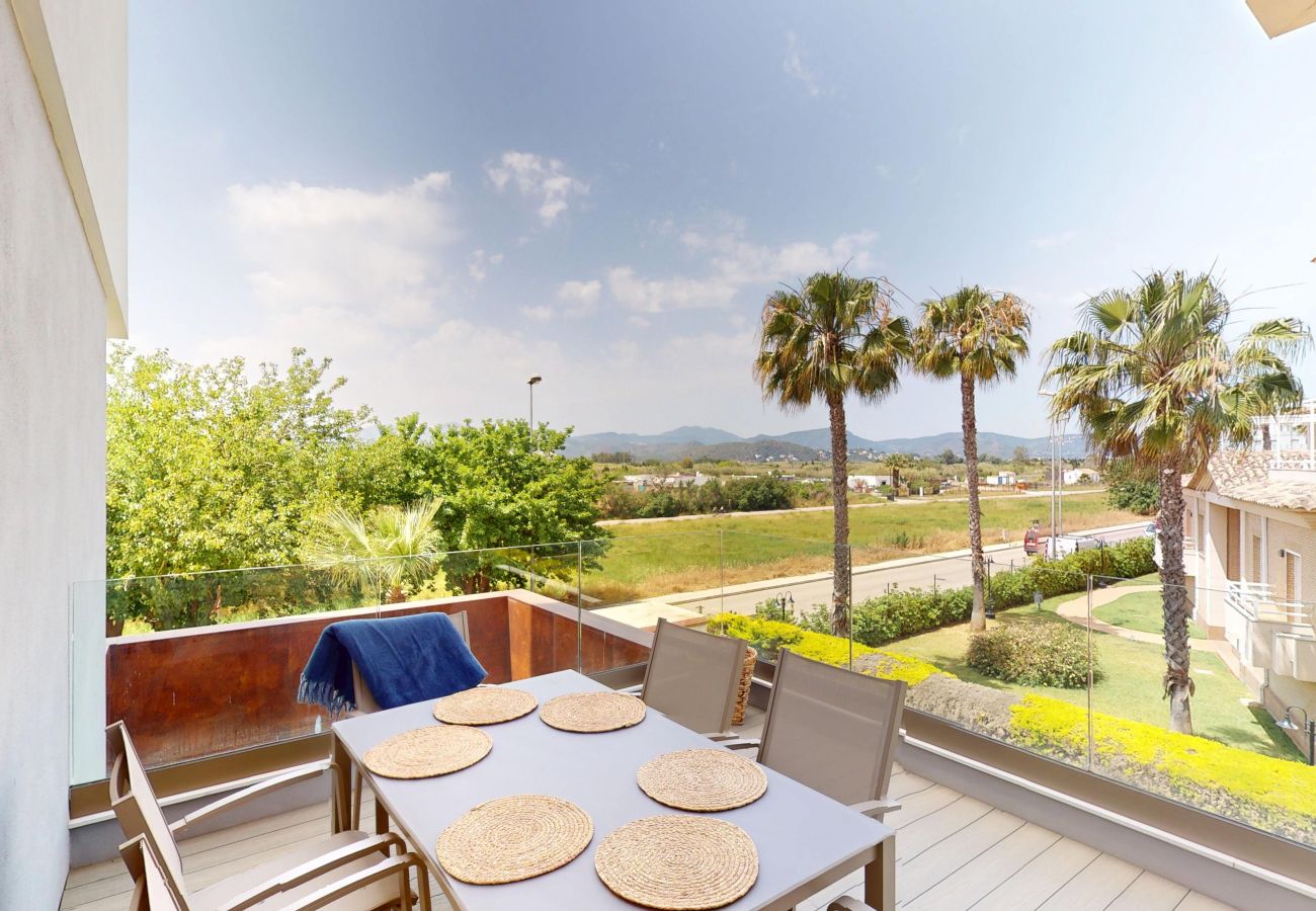 Apartment in Oliva - Sole by ON Travel 