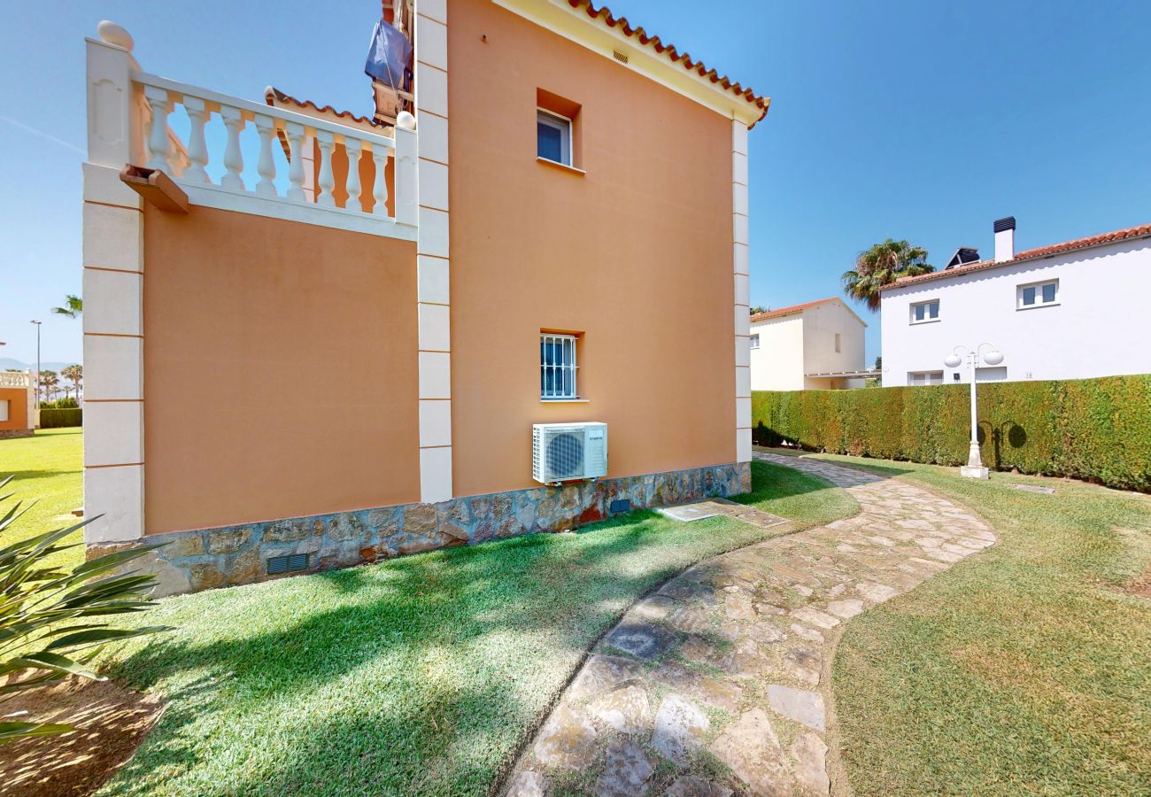 Apartment in Oliva - Sun by ON Travel